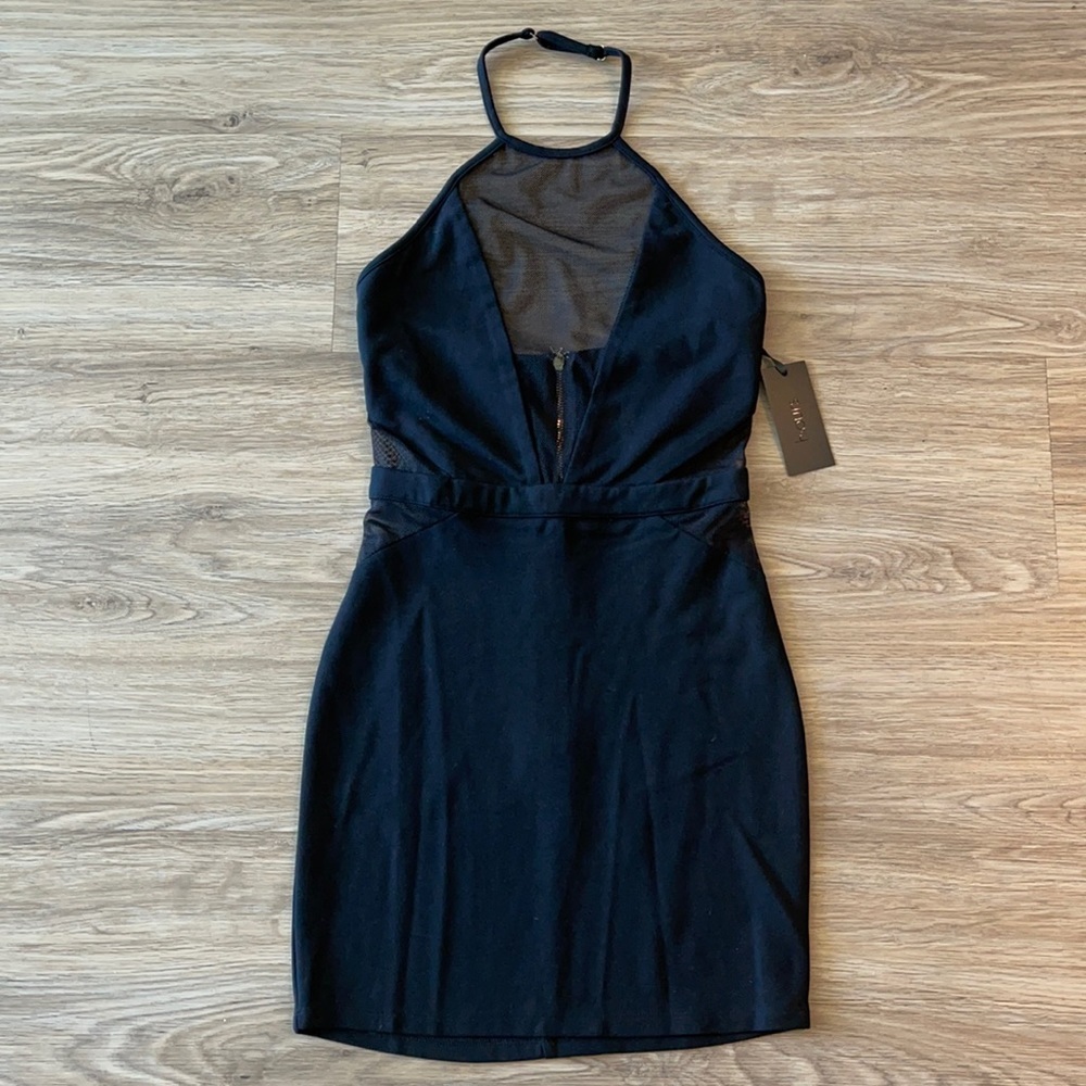 🆕 h:ours Little Black Dress